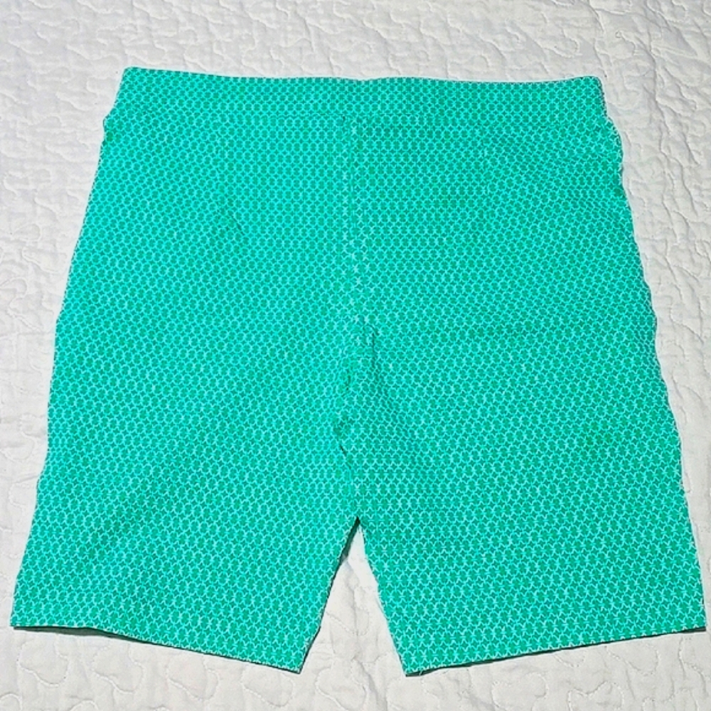 Women's Green Patterned Shorts - Picture 2 of 3